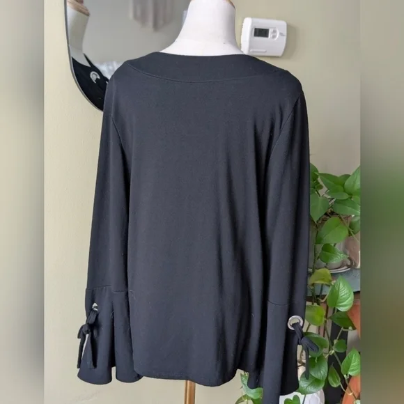 INC International Concepts Women's Size Medium Black Silver Embellished Top - Picture 5 of 12